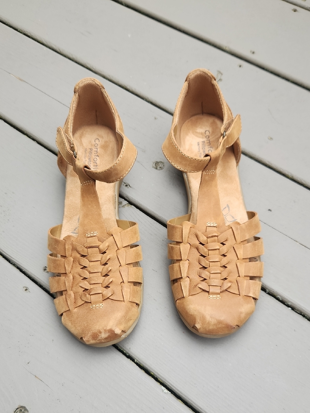 Comfortiva Persa Tan Leather Woven Ankle-Strap Sandals Size 10 W Like New